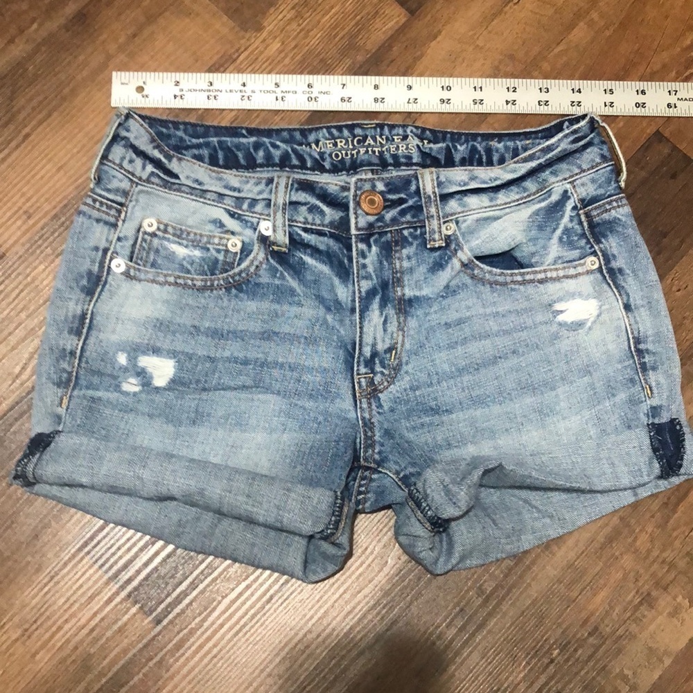 American Eagle blue jean shorts